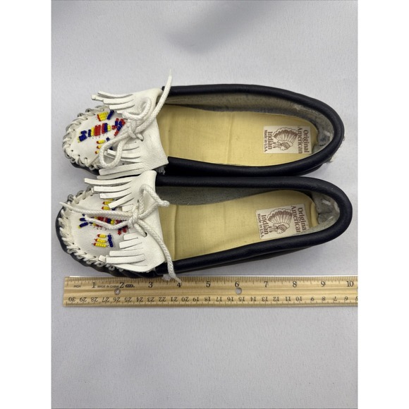 VTG American Indian Moccasins Navy/White Leather Beaded Fringe Handmade Size 5 - Picture 9 of 9